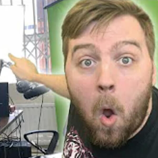 They Finally Gave me A Stream Room (TOUR)